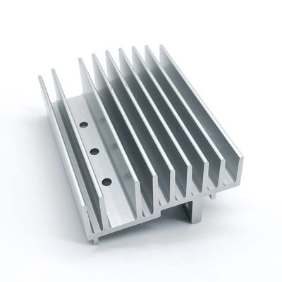 Hardwarepräzision CNC-bearbeitete Wärmeschränke Aluminiumwärmevertreiber