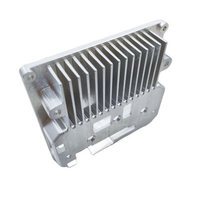 Aluminiumbearbeitete CNC-Wärmeabwasseraufbereitungskomponenten für elektronische Geräte