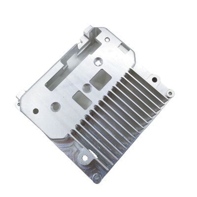 Aluminiumbearbeitete CNC-Wärmeabwasseraufbereitungskomponenten für elektronische Geräte