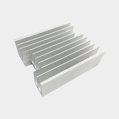 CNC-Bearbeitungsgegenstände, CNC-bearbeitet, Aluminiumkühlflossen 5 mm Flossenhöhe 2 mm Flossenhöhe