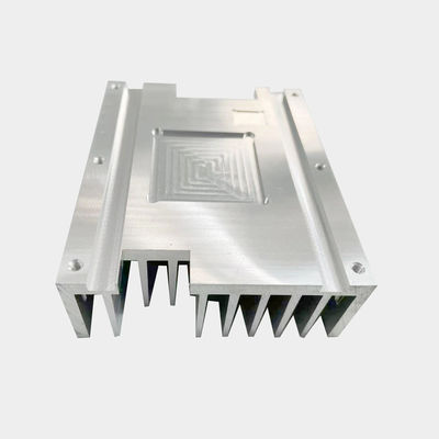 CNC-Bearbeitungsgegenstände, CNC-bearbeitet, Aluminiumkühlflossen 5 mm Flossenhöhe 2 mm Flossenhöhe