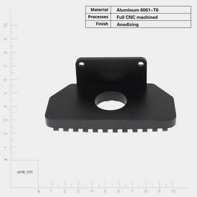 Rechteckige CNC-bearbeitete Präzisionswärmeabsorber mit anodisierter Oberfläche